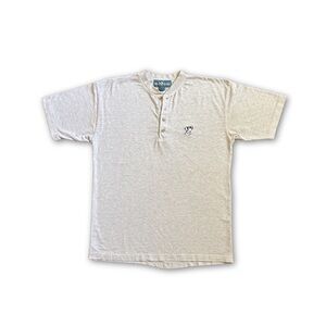 VINTAGE Big Dogs Shirt Mens Medium Tan Henley Short Sleeve Dog Logo T Shirt